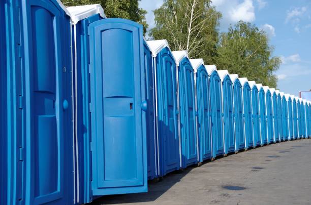 Best Portable restroom trailer rental  in Jellico, TN